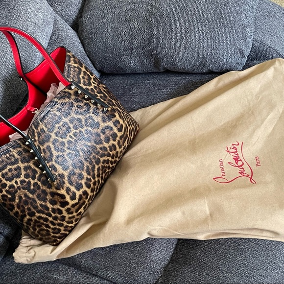 Christian Louboutin Small Cabata Bag & Duster Bag - Picture 4 of 7